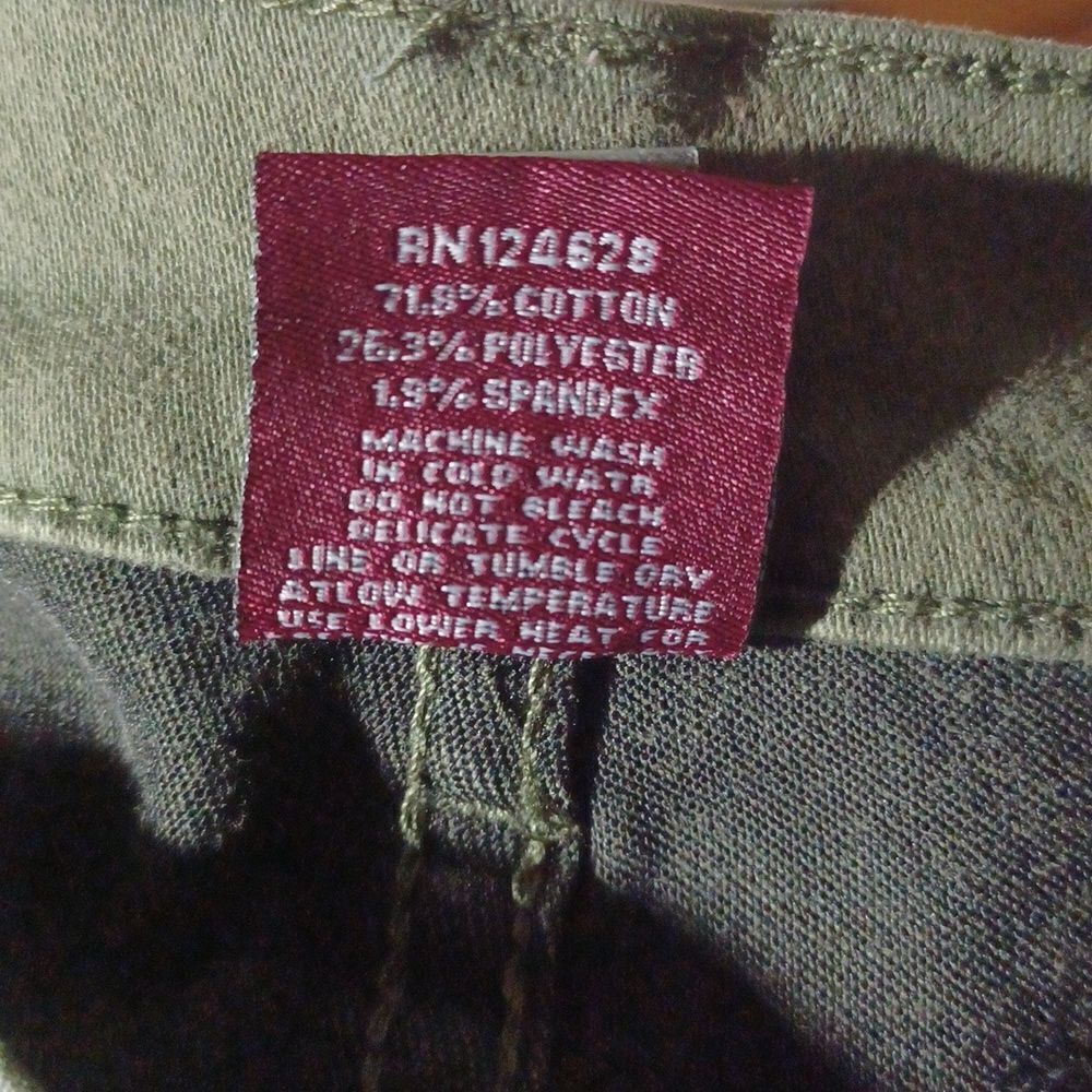 52391...T&Y Fashion Skinny Jeans Size 9/10 W27" 28"Inseam " 8 1/2"Rise - Picture 6 of 6